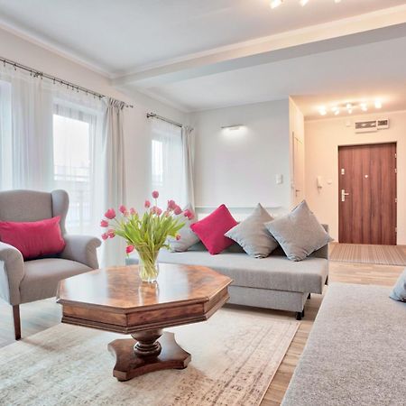 Family Apartment By Tyzenhauz Краков Экстерьер фото